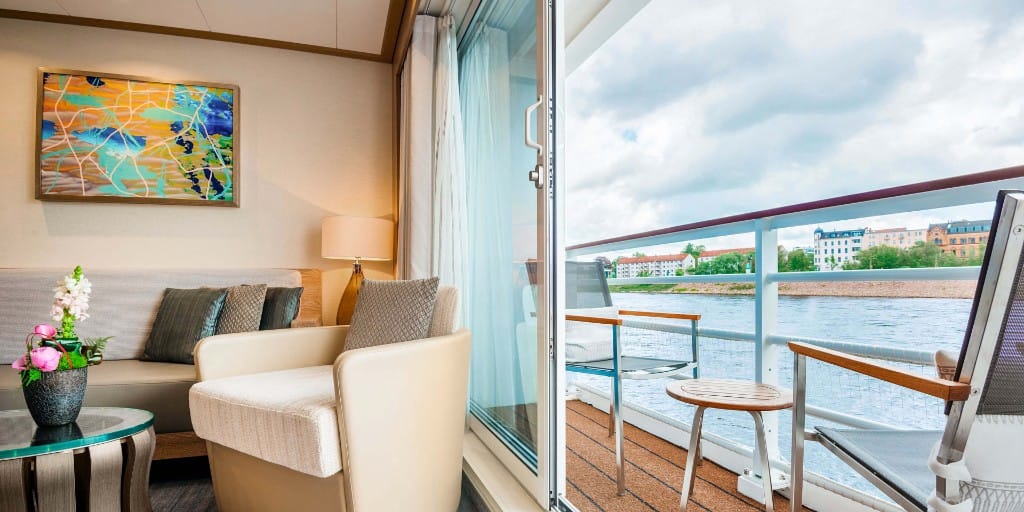 Refined River Experiences — luxury cruise offering