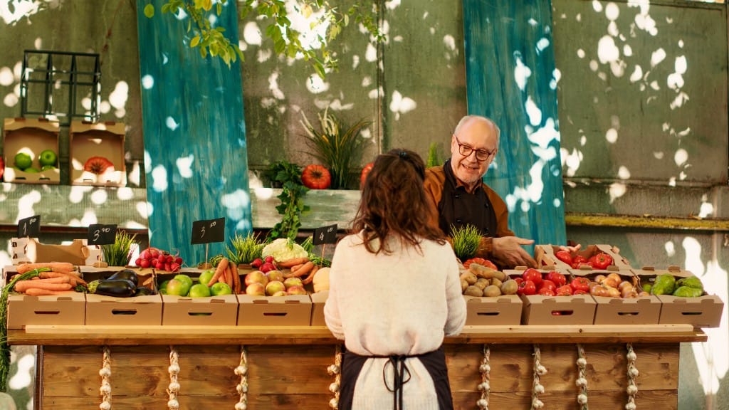 Market-to-table mornings — luxury cruise shore experience